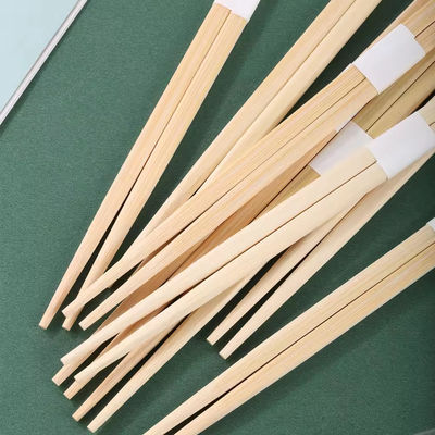 Verkoolde hapjes in Japanse stijl Duurzame high-end catering