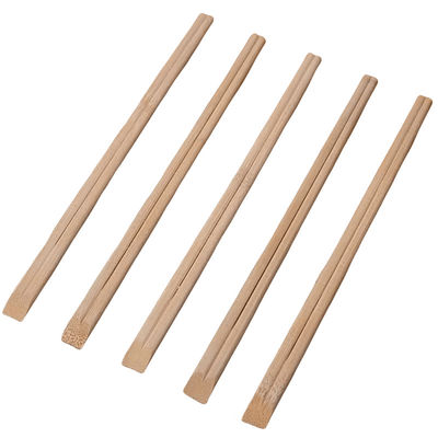 Voorbeeld gratis. 100% natuurlijke, wegwerpstokjes voor sushi.
